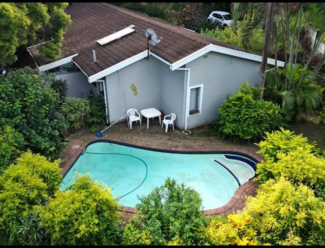 3 BEDROOM HOUSE FOR SALE IN CAVERSHAM GLEN